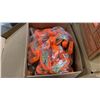 Image 2 : BOX OF NEW ORANGE TIE DOWN RATCHET STRAPS