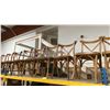 Image 2 : 5 DARKWOOD CROSSBACK COMMERCIAL SIDE CHAIRS