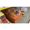 Image 1 : PALLET OF INSET FLOOR COMMERCIAL ACCESS POINTS