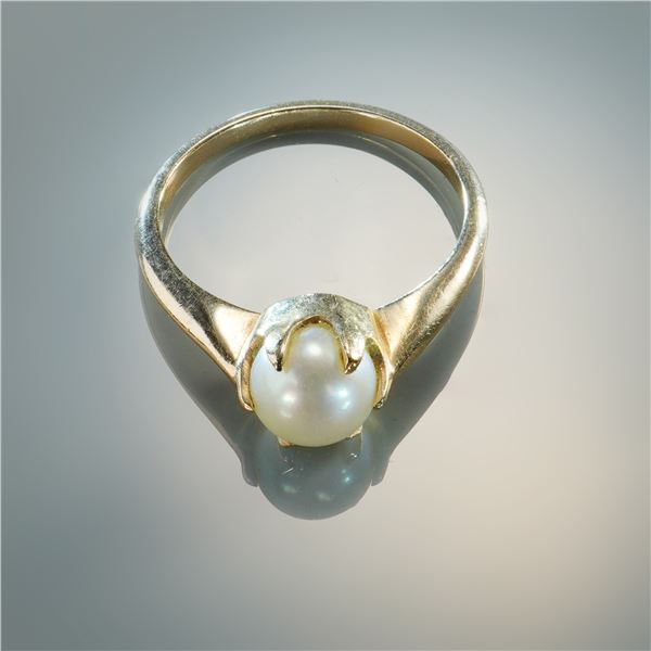 14k Gold Pearl Ring
