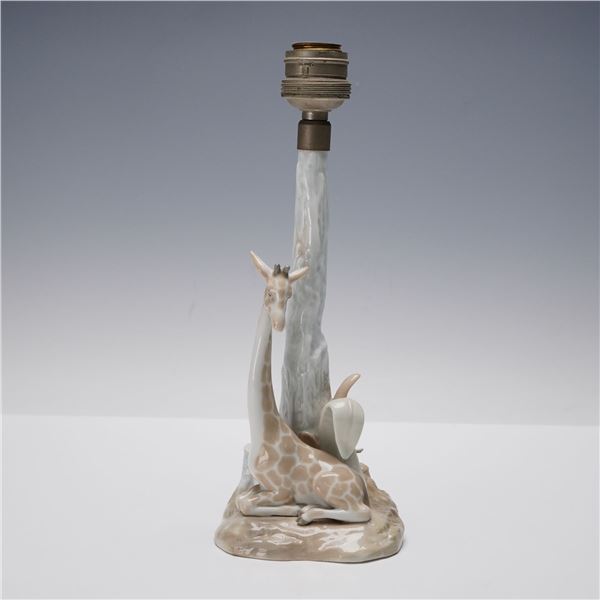 Rare Lladro Porcelain Lamp, Giraffe Lying Lamp 1000355.13
