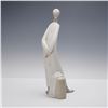 Image 2 : Lladro Matte Porcelain Figurine, Doctor 01014602