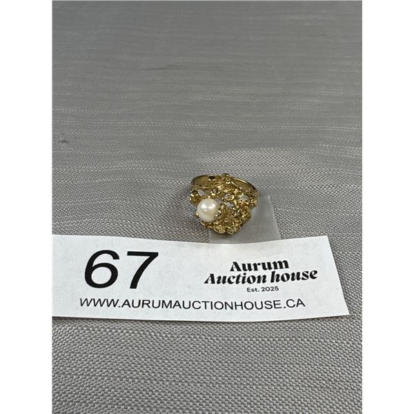 Vintange Solid Genuine Pearl Gold Ring Marked Gold Plated