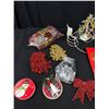 Image 8 : 2 Trays of Christmas Decorations Including Vintage Cardbox