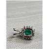 Image 3 : A Pretty Emerald + Diamond Look Pendant