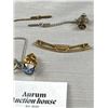 Image 3 : 3 Vintage Tie Studs + 2 Tie Bars