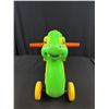Image 3 : 1972 Vintage Inchworm Childs Ride On