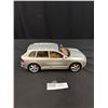 Image 7 : 2 1/18th and 1/24th Diecast Cars, Porsche and Hummer