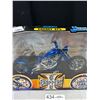 Image 2 : Muscle Machines West Coast Choppers Diecast Motorcycle In Box