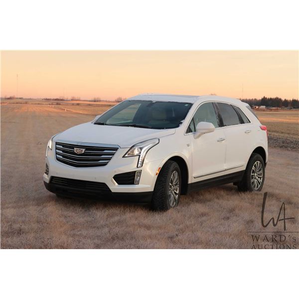 2017 Cadiallace XT5 Luxury AWD 310 HP with 8-Speed shiftable automatic transmission, All wheel drive