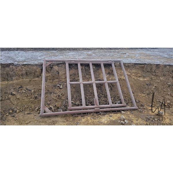 Heavy Duty corral gate with frame, 82" x 57"