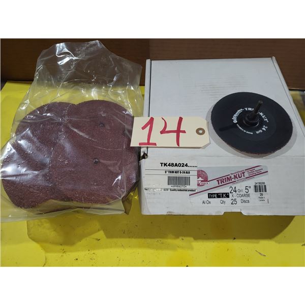 TRIM-Kut Sanding Disc 5" x 1/4"-20 with Mandrel Gr.24