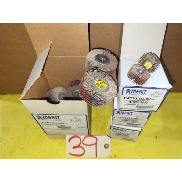 Lot(40) of MERIT Threaded Flap Wheel with Mandrel