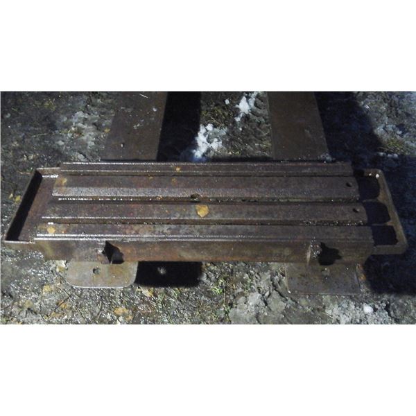 Table de montage 12 1/2" × 36"