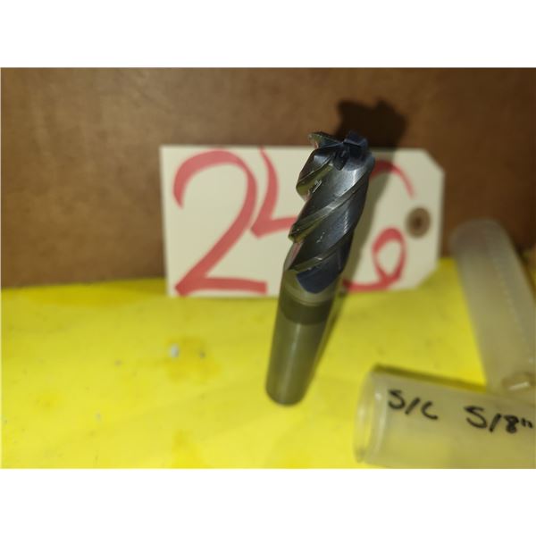 SAFREC Solid Carbide End Mill 5/8" 4fl. Rad. Coolant hole