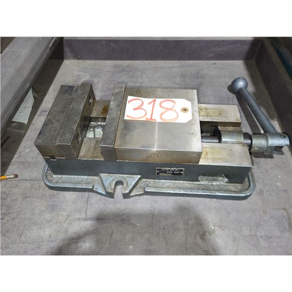 NEWS Milling Vise 6" with Handle
