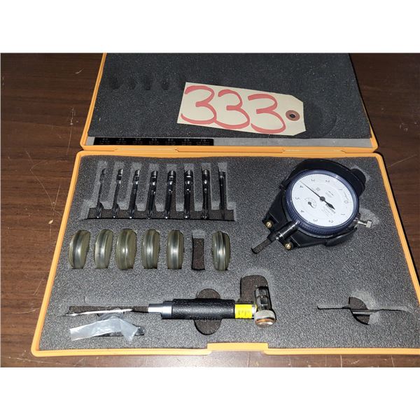 Mitutoyo 526-156 Dial Bore Gage