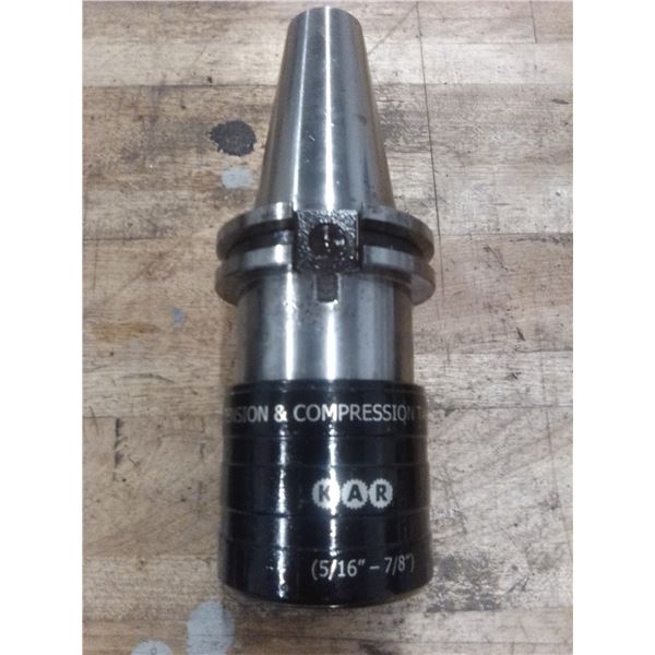 CAT-40 KAR tension-compression 5/16" à 7/8"