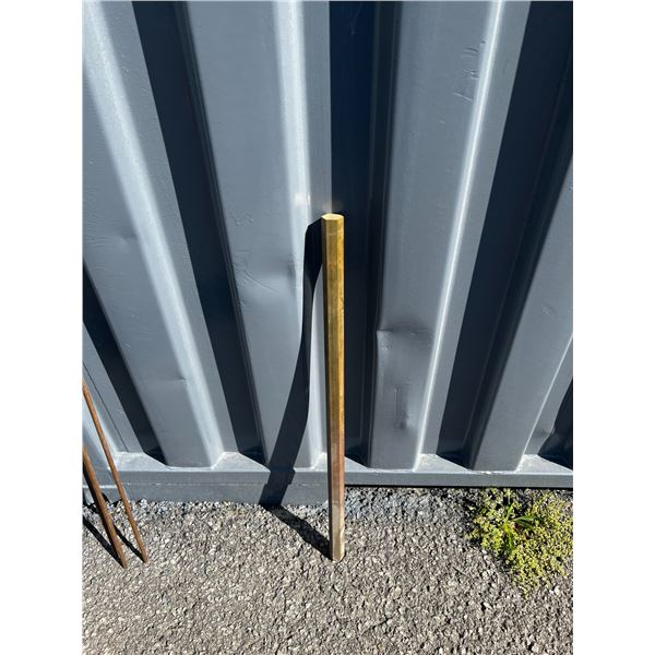 LAITON TIGE HEX 1,25 X 24