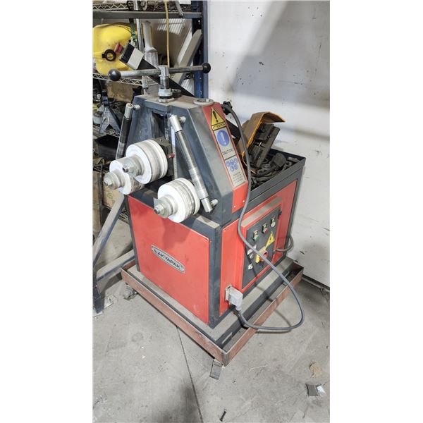 Cintreuse akyapak apk35 220V kit die plastique + acier