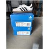 Image 1 : 2 NEW PAIRS OF SAMBA OG EL 1 SIZE 6.5K