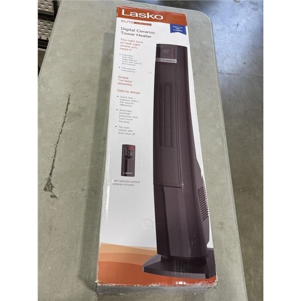 LASKO DIGITAL CERAMIC TOWER HEATER