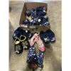 Image 2 : NEW INFANT GIRLS SIZE 10 SHOES AND LOT OF SLIPPERS SIZE 9/10