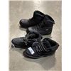 Image 2 : 2 NEW PAIRS MENS 3M SIZE 8 WINTER BOOTS