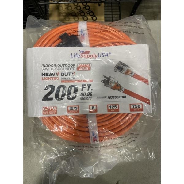 NEW 200FT ORANGE HEAVY DUTY INDOOR OUTDOOR LIGHTED 3 WIRE EXTENSION CORD, 16AWG
