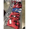 Image 1 : 4 NEW DOG JACKETS AND 4 NEW DOG BANDANAS, ASSORTED SIZE