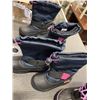 Image 2 : 4 NEW PAIRS GIRLS SIZE 12 WINTER BOOTS