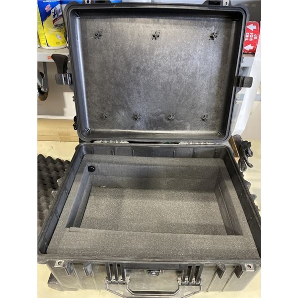 PELICAN 1610 CASE, 24X20 INCH
