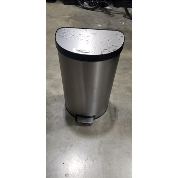 STAINLESS TRASH RECEPTACLE
