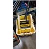 Image 2 : RUBBERMAID MOP BUCKET AND MOP