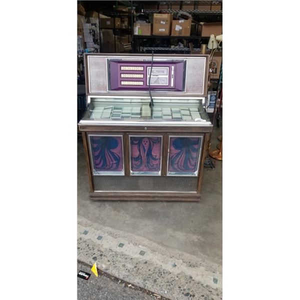 ANTIQUE ROWE AMI JUKEBOX, LIGHTS UP