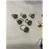 Image 2 : 6 VINTAGE SEMI PRECIOUS STONE RINGS WITH 5 PAIRS OF EARRINGS