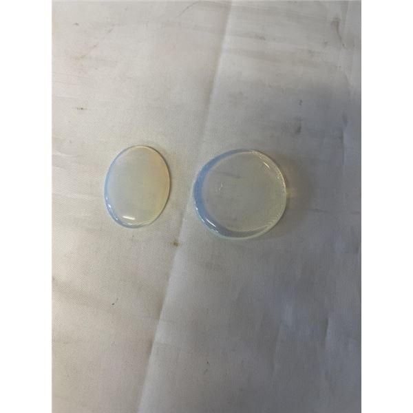 2 PIECES POLISHED MOONSTONE