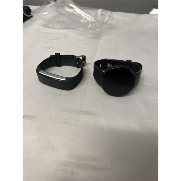 2 BLACK WATCHES, UNMARKED, BATTERY REQUIRED