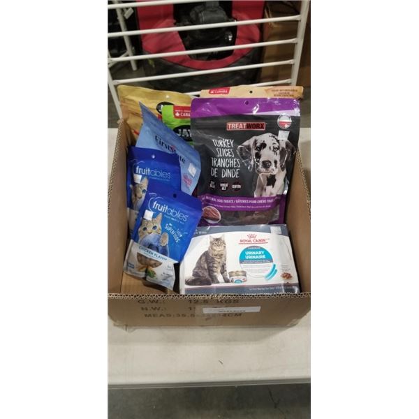 BOX OF NEW PET FOOD