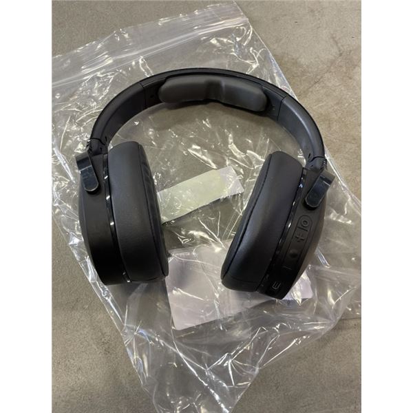 SKULLCANDY HESH ANC OVER EAR NOISE CANCELLING BLUETOOTH HEADPHONES - TESTED WORKING, RETAIL $149