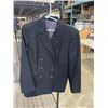 Image 3 : 3 SUIT JACKETS - 1 DOUBLE BREASTED