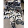 Image 1 : BOX OF XBOX CONTROLLERS AND CONSOLE