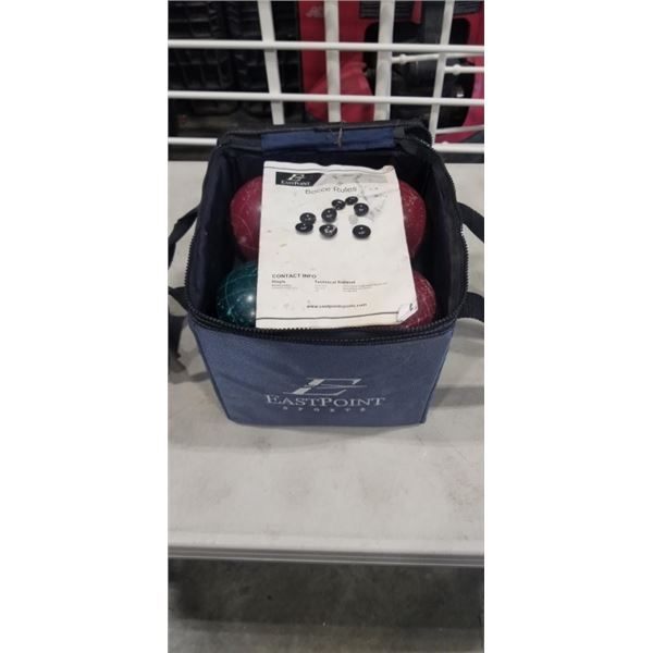 BOCCE BALL SET IN CASE