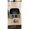Image 2 : AS NEW DEMO BELLAPRO 4QT AIR FRYER - TESTED WORKING, RETAIL $199