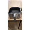 Image 2 : AS NEW DEMO ULTIMA COSA DIGITAL 5.2QT AIR FRYER - TESTED WORKING, RETAIL $219