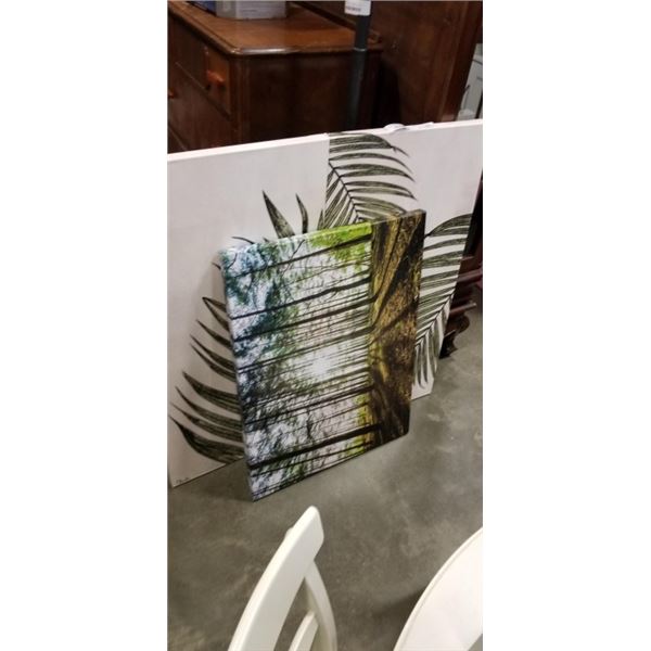 3 DECORATIVE CANVAS PRINTS