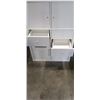 Image 3 : WHITE 8 CUBICLE STORAGE UNBIT WITH DRAWERS AND DOORS