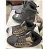 Image 2 : 2 NEW PAIRS MENS 3M SIZE 7 WINTER BOOTS