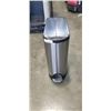 Image 1 : SIMPLE HUMAN STEP GARABGE AND RECYCLING CAN