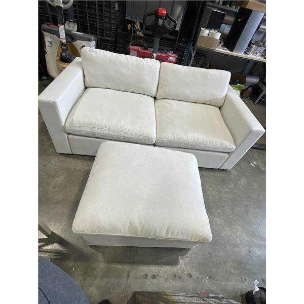 MODERN BEIGE DEEP SEATING  MODULAR LOVESEAT ANBD STORAGE OTTOMAN, GOOD CONDITION, NO RIPS OR TEARS